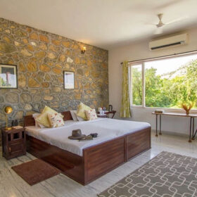 bera-safari-lodge-room-500×500