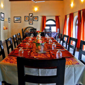 chambal-safari-lodge-dining2-500×500