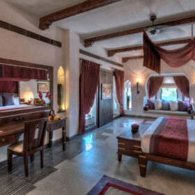 evolve-back-nivasa-bedroom-500×500
