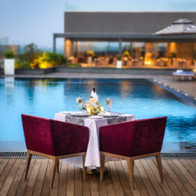 Vivanta-swimming-pool-Bhubaneswar-500×500