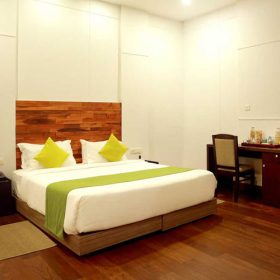 CGH-wayanad-wild-dlx-rm-with-jacuzzi-500×500