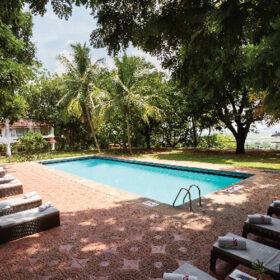 Gateway-hotel-pasumalai-pool-500×500