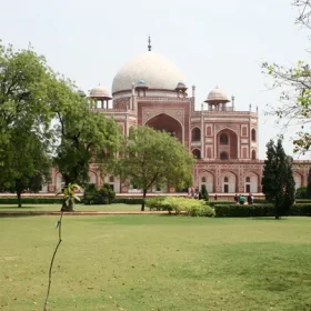 Humayun-Tomb-Nizamuddin-East-Delhi-500×500