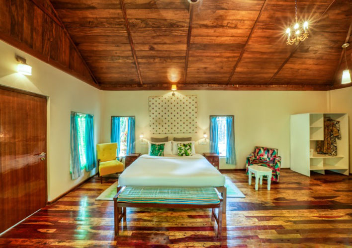 Munjoh-ocean-resort-kingbed-500×500