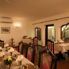 Suryauday-Haveli-Restaurant-500×500