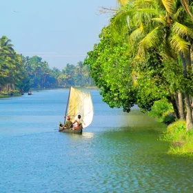 backwaters-of-ashtamudi-slider-500×500