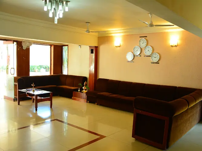badami-court-lobby-500×500