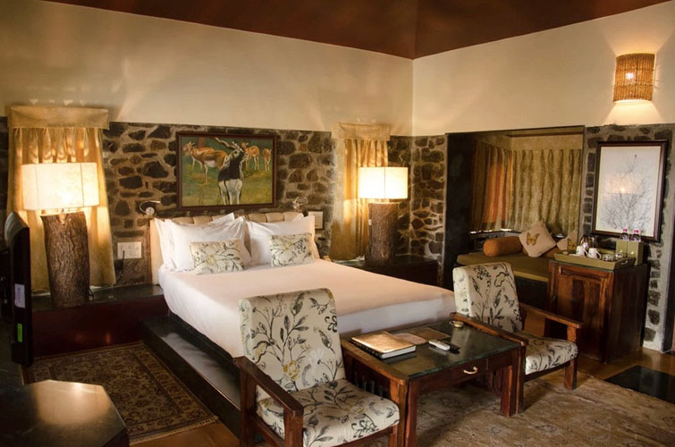blackbuck-lodge-room-500×500