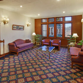 clarkes-hotel-shimla-lobby-500×500