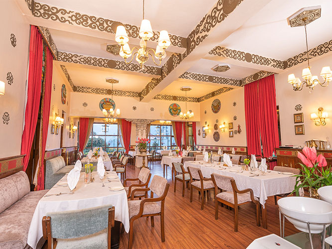 elgin-nor-khill-dining-500×500