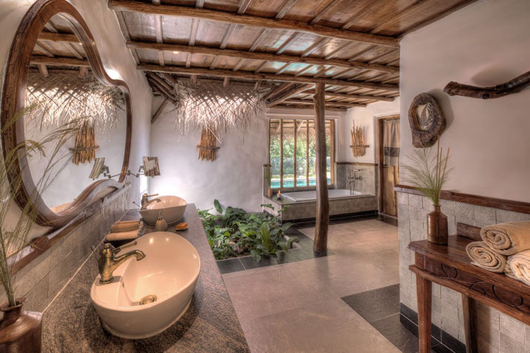 evolve-back-bathroom-500×500