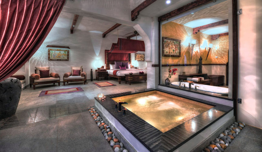 evolve-back-nilaya-shallow-water-jet-pool-500×500