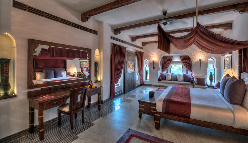 evolve-back-nivasa-bedroom-500×500