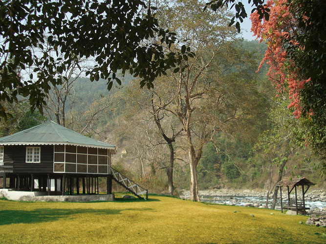 glenburn-tea-estate-lodge-river-side-500×500
