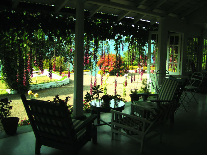 glenburn-tea-estate-planter-suite-500×500