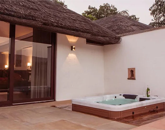 khem-vilas-private-villa-swimming-pool-500×500