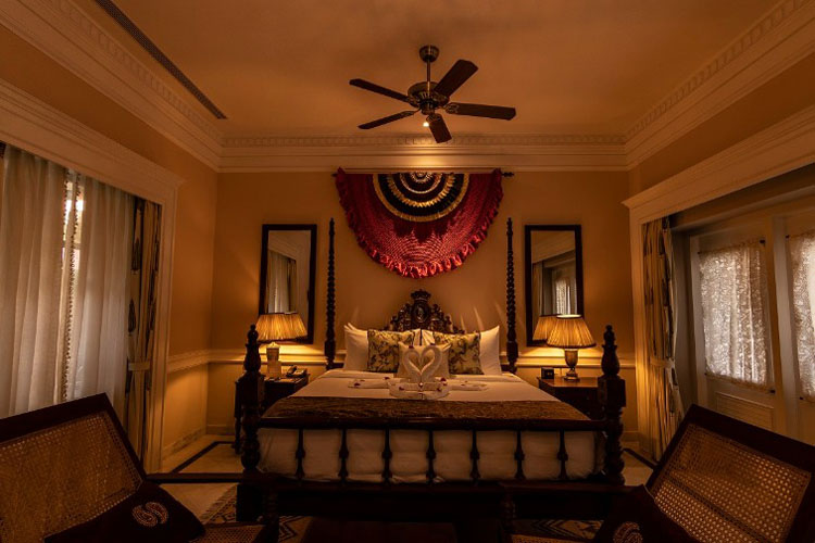 raaj-kutirl-deluxe-room-500×500