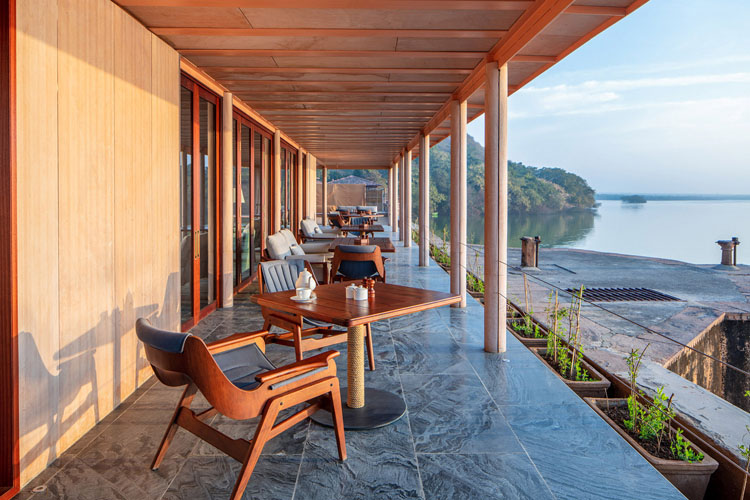 raas-chhatrasagar-dining-500×500