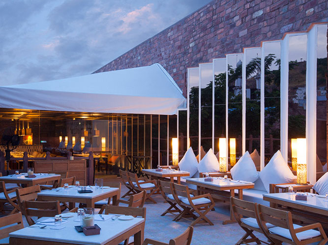 raas-hotels-heritage-suite-dining-500×500