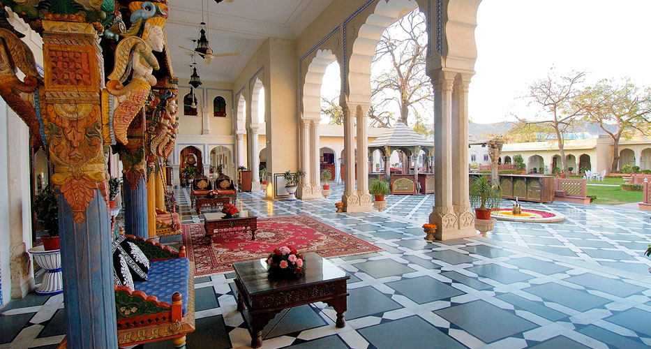 raj-place-jaipur-varandah-500×500