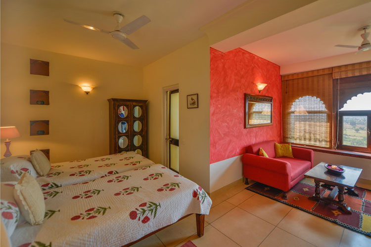 ramathra-fort-deluxe-room-500×500
