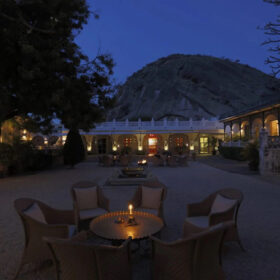 rawla-narlai-Courtyard-view-500×500