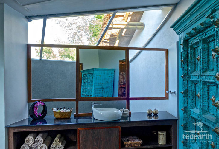 red-earth-tadoba-bathroom-500×500