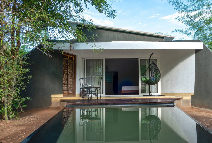 red-earth-tadoba-cottage-with-pool-view-500×500