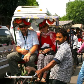 rikshaw-ride-old-delhi-slider-500×500