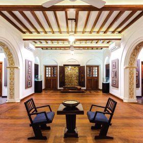 svatma-tanjore-lounge-500×500