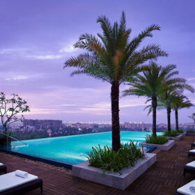 taj-city-centre-new-town-infinity-pool-500×500