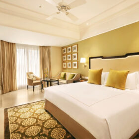 taj-connemara-room-500×500