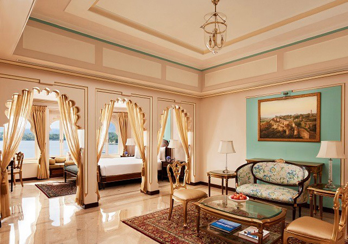 taj-fateh-prakash-palace-room-500×500