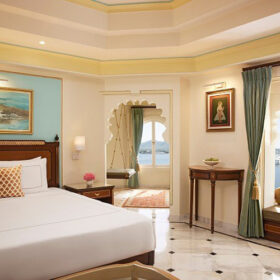 taj-fateh-prakash-palace-room2-500×500