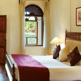 taj-kumarakom-resorts-spa-heritage-room-500×500