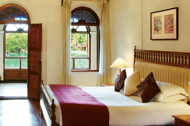 taj-kumarakom-resorts-spa-heritage-room-500×500