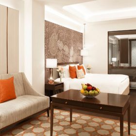 taj-mahal-lucknow-room-500×500