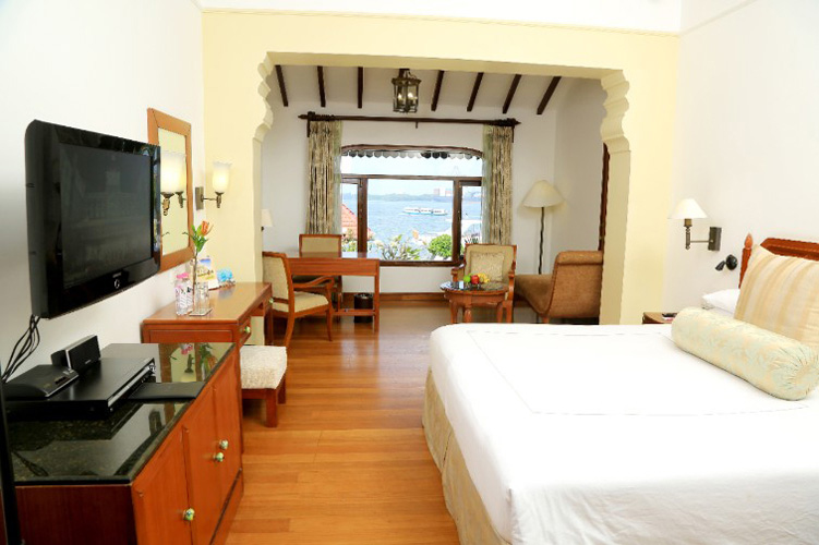 taj-malabar-resort-spa-premium-sea-view-500×500