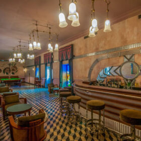 taj-usha-kiran-palace-bar-500×500