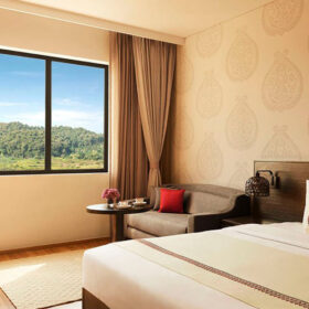 taj-vivanta-guwahati-room-500×500