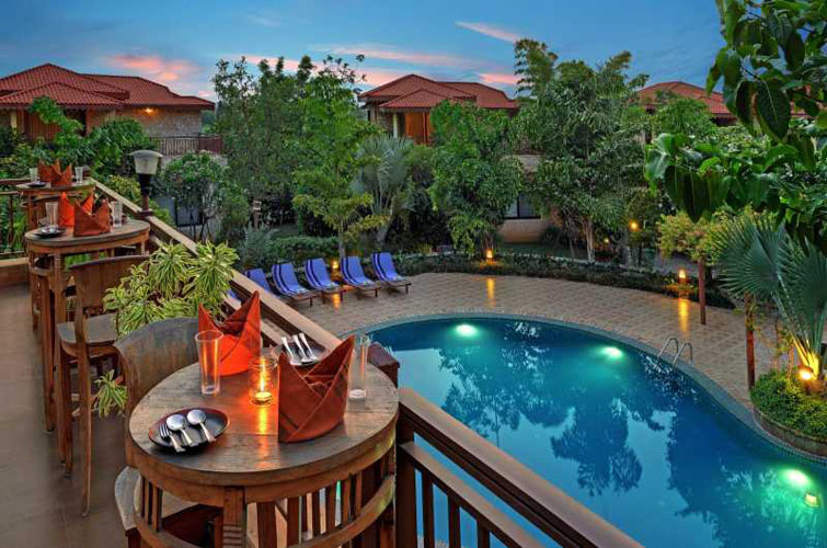 the-fern-gir-forest-dining-pool-500×500