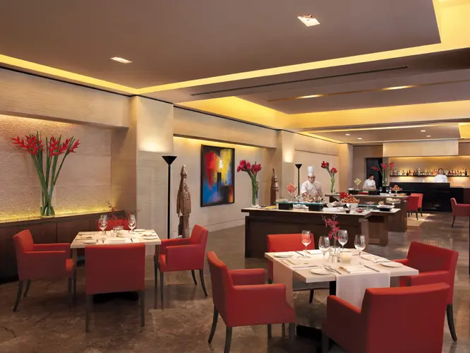 the-oberoi-fenix-500×500