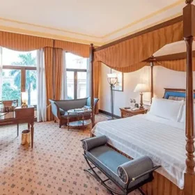 the-oberoi-grand-premier-room-500×500