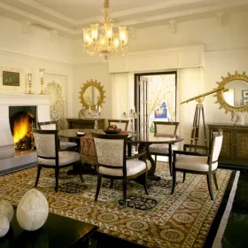 the-oberoi-udaivilas-dining-500×500