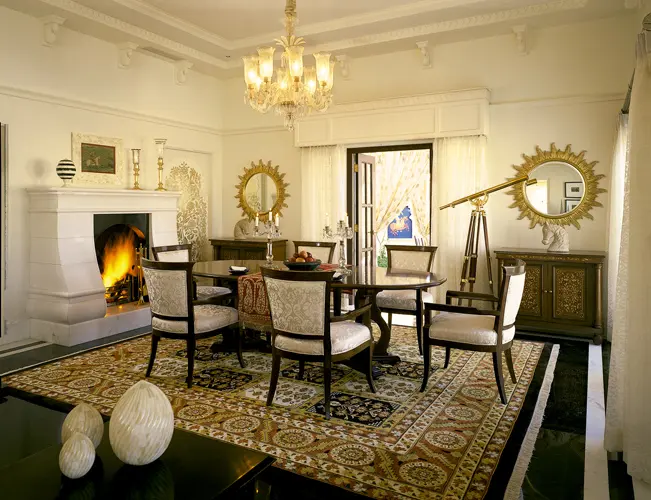the-oberoi-udaivilas-dining-500×500