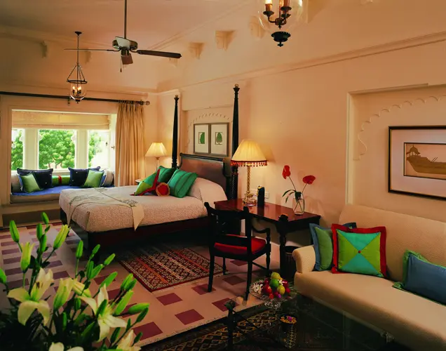 the-oberoi-udaivilas-room-500×500