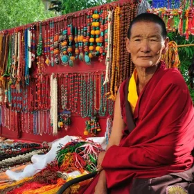 tibetan-market-slider-500×500