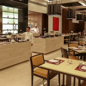 trident-agra-dining-breakfast-500×500