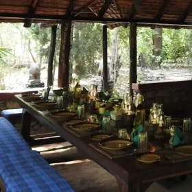 vanghat-dining-area-corbett-500×500