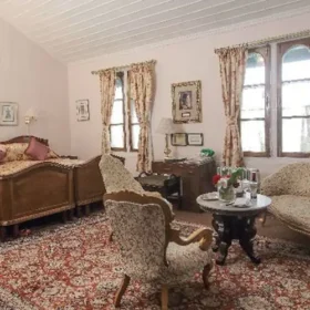 windamere-darjeeling-bedroom-500×500